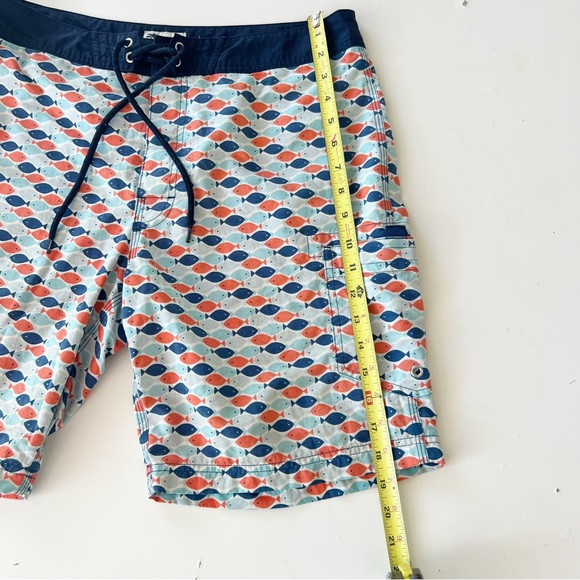 J. Crew Vintage Swim Shorts / Trunks in Fish Print - Picture 11 of 16
